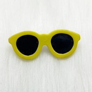 🔮 5/$25 80s‎ Vintage Yellow Sunglasses Pin